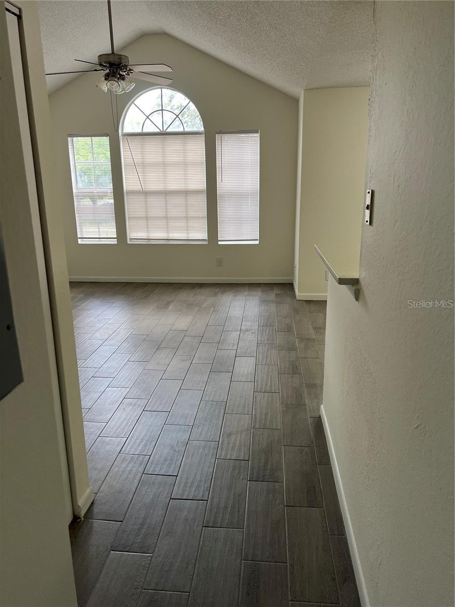 Image 18 of 33 For 11568 Westwood Boulevard 1021