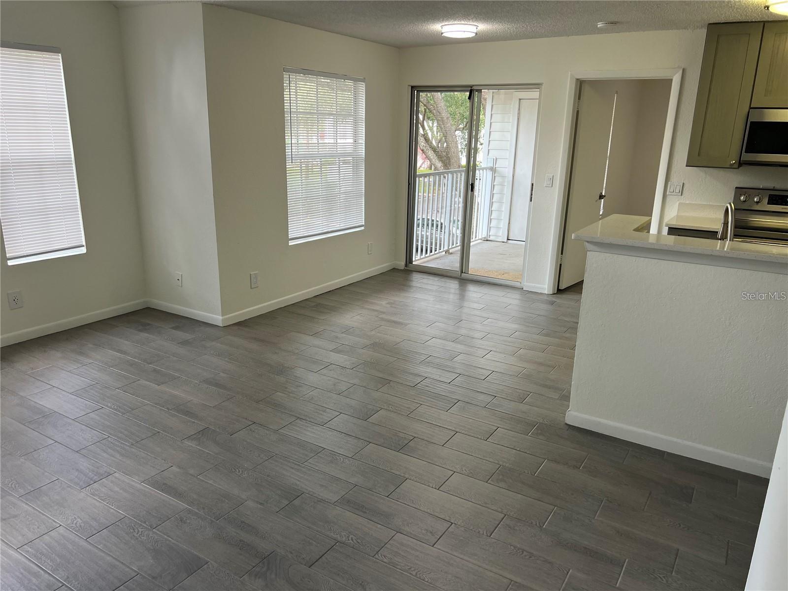 Image 6 of 33 For 11568 Westwood Boulevard 1021