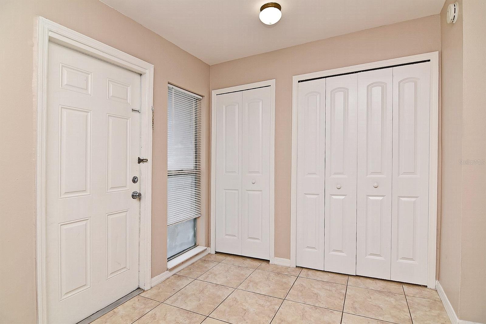 Image 13 of 26 For 2720 Gray Fox Lane