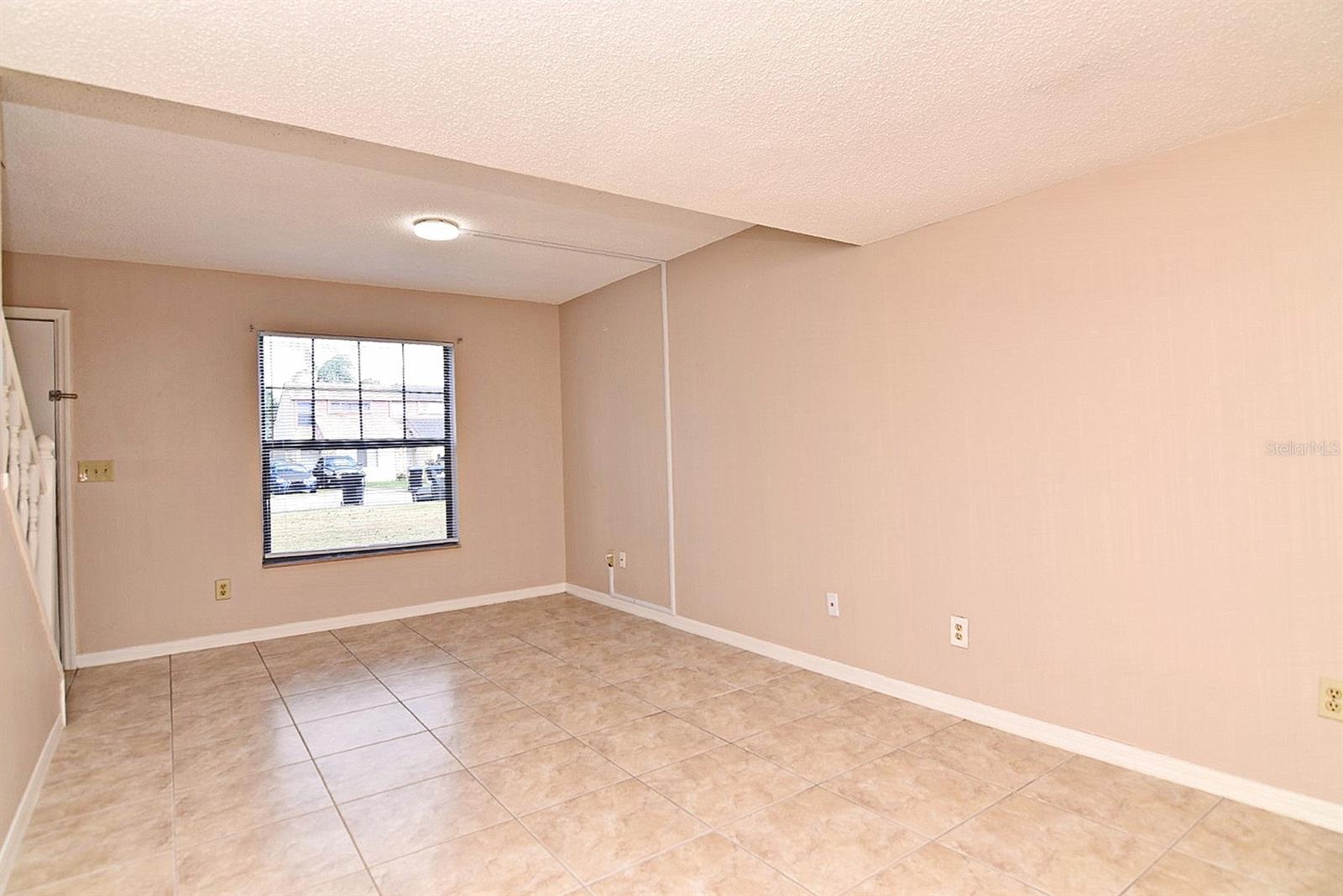 Image 7 of 26 For 2720 Gray Fox Lane