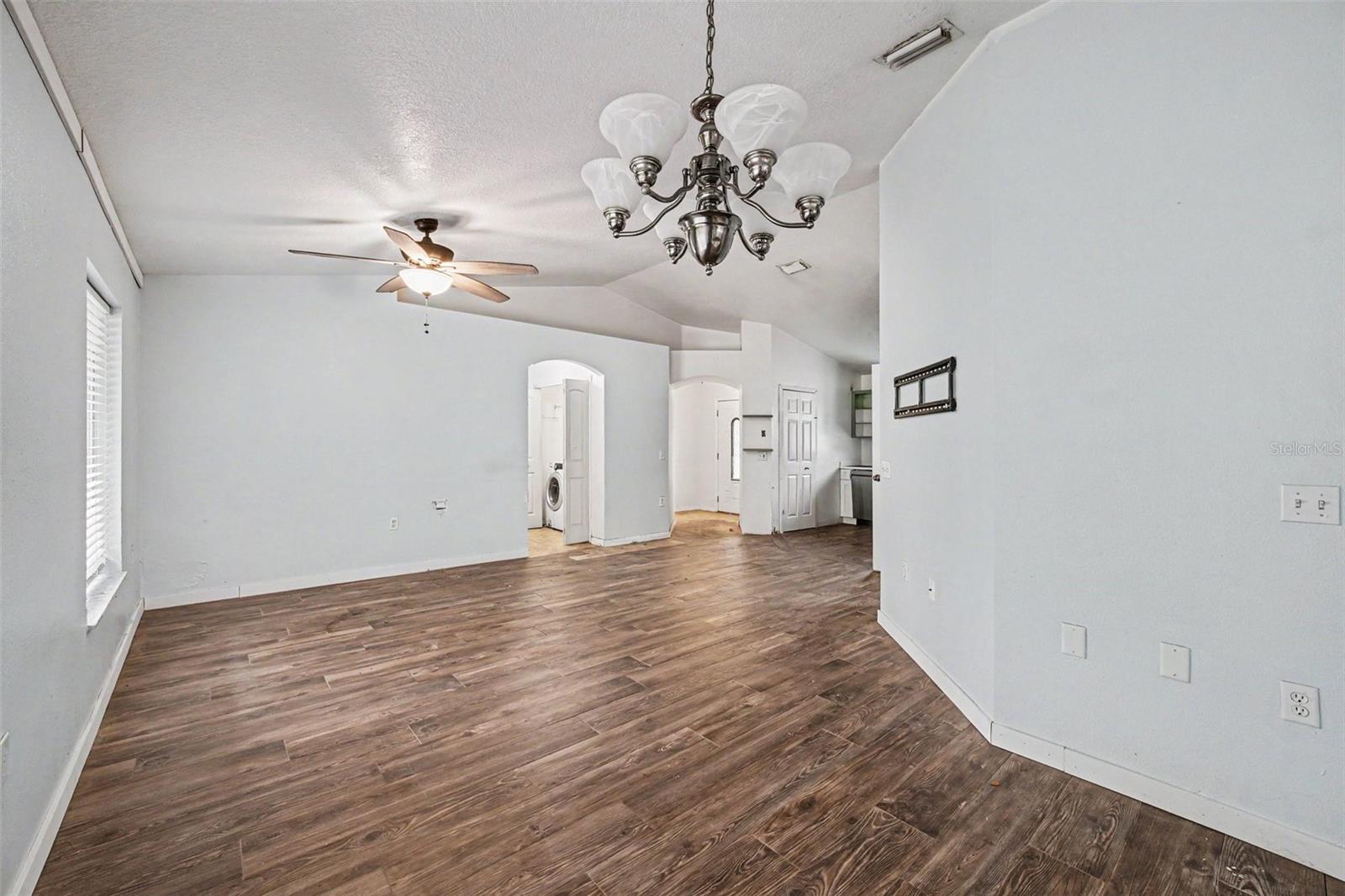 Image 10 of 28 For 890 Deland Avenue