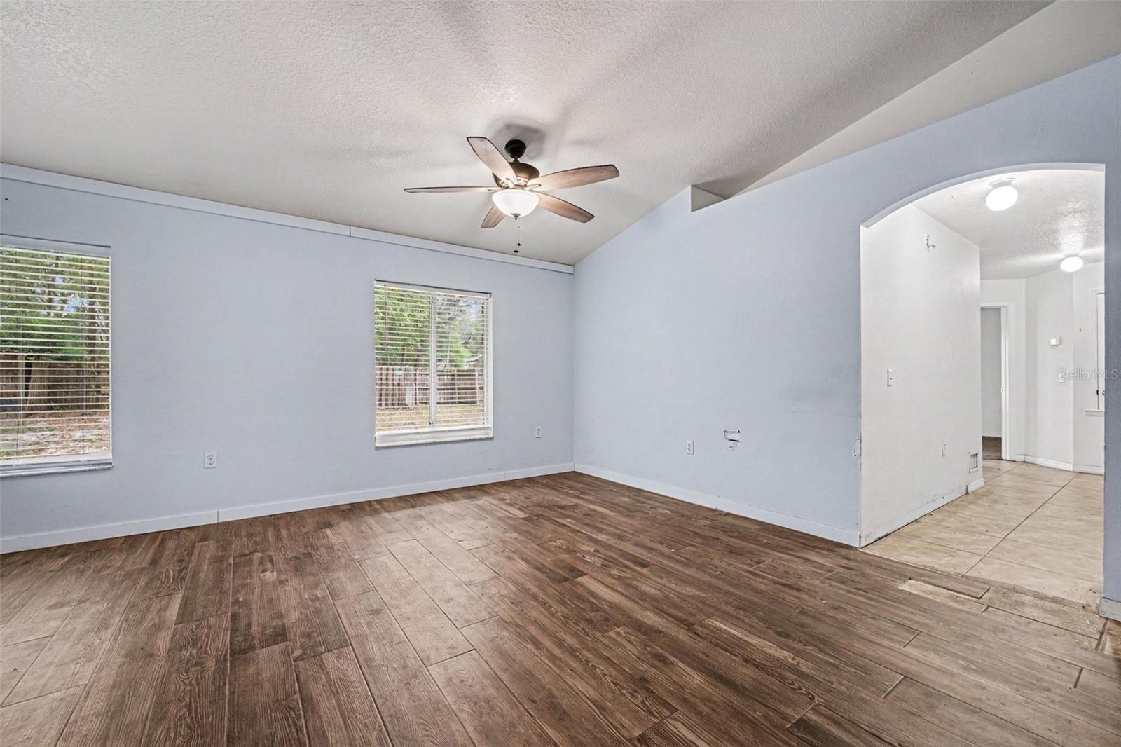 Image 11 of 28 For 890 Deland Avenue