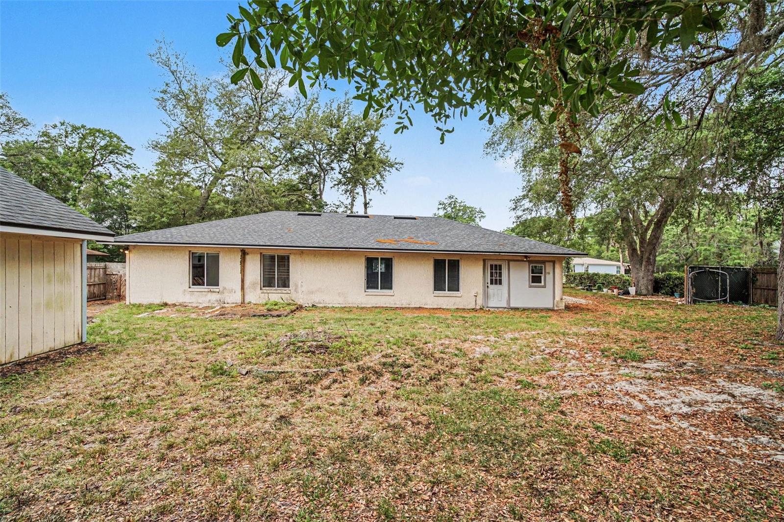 Image 28 of 28 For 890 Deland Avenue