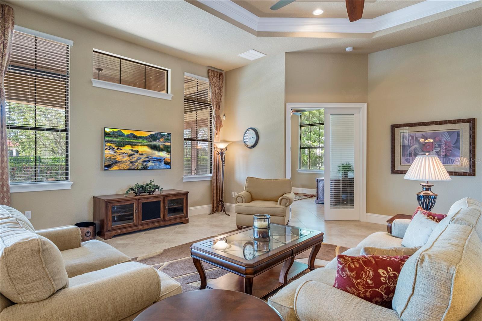 Image 10 of 52 For 11753 Vinci Drive
