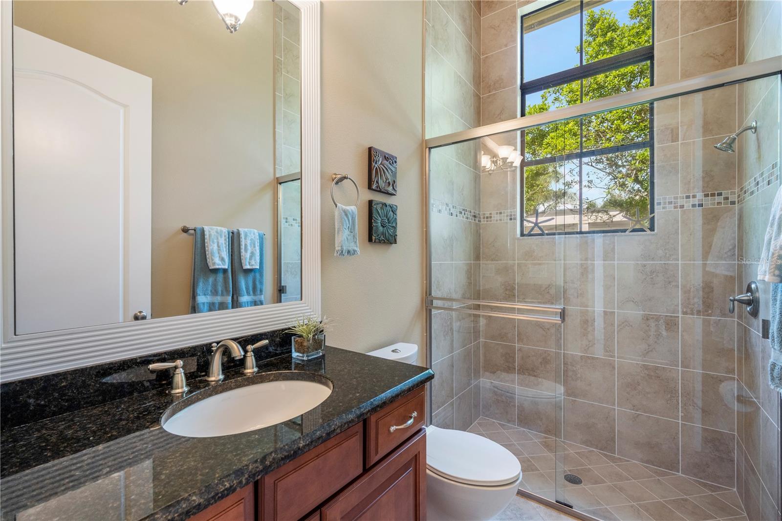 Image 21 of 52 For 11753 Vinci Drive