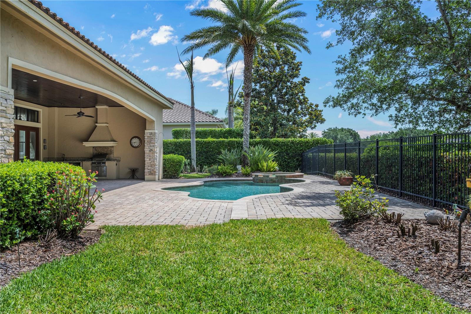 Image 42 of 52 For 11753 Vinci Drive