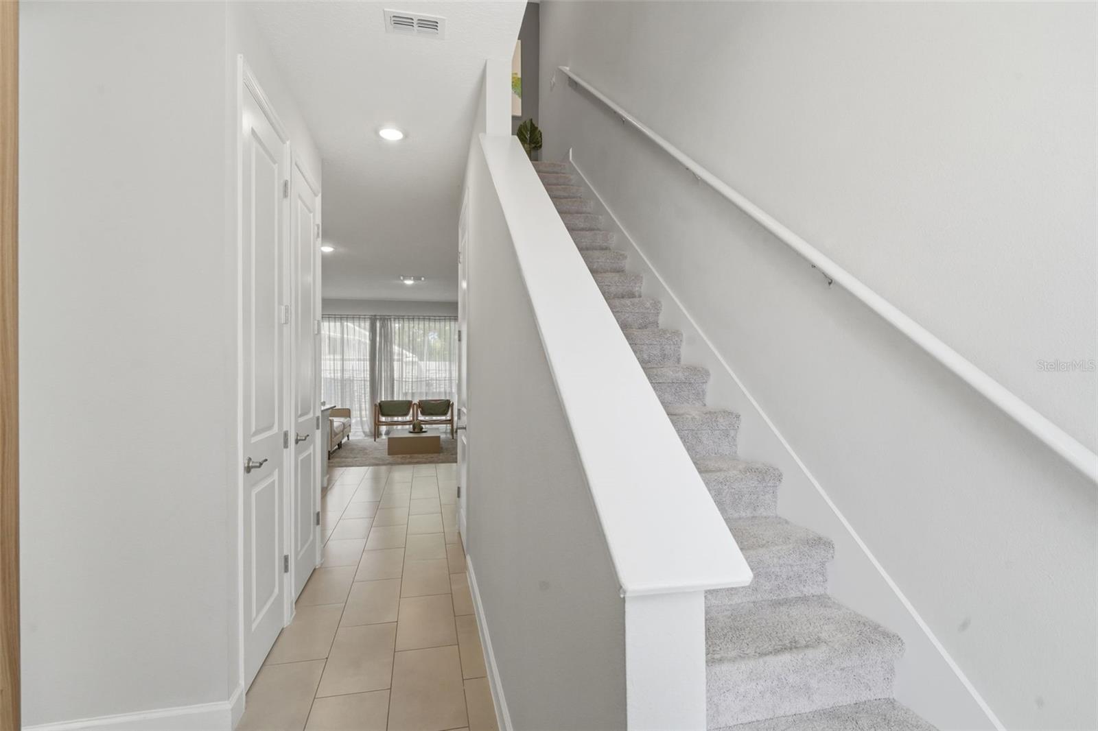 Image 12 of 25 For 7997 Formosa Valley Place