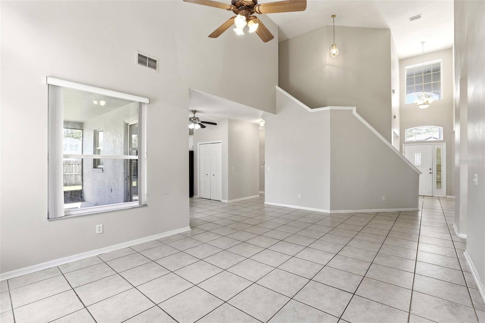 Image 12 of 39 For 14025 King Sago Court