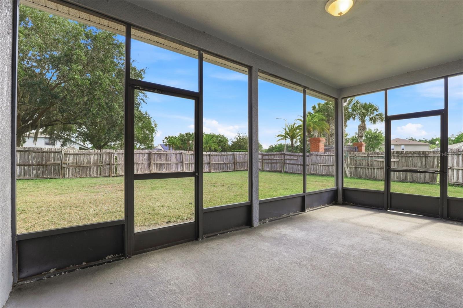 Image 32 of 39 For 14025 King Sago Court