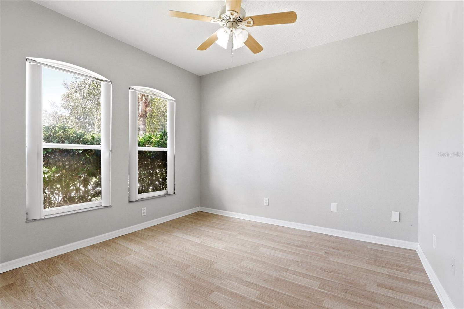 Image 9 of 39 For 14025 King Sago Court