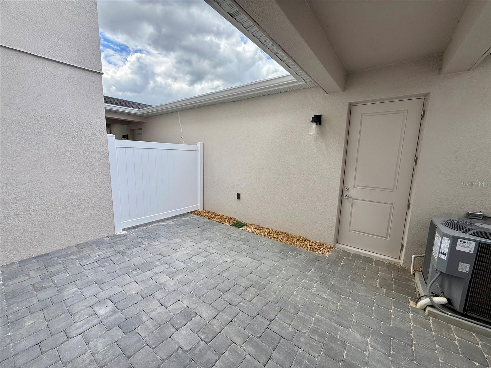 Image 9 of 36 For 1859 Pinecliff Drive