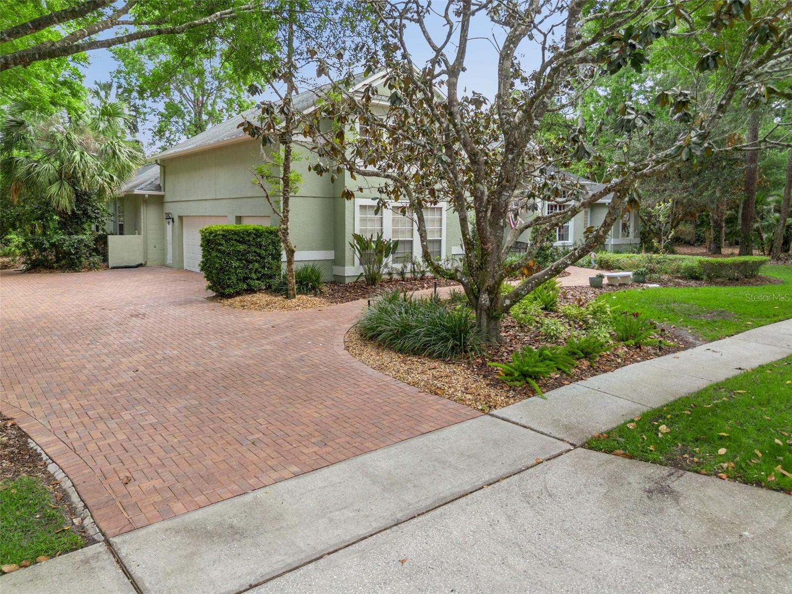 Image 41 of 49 For 109 Cherry Creek Circle