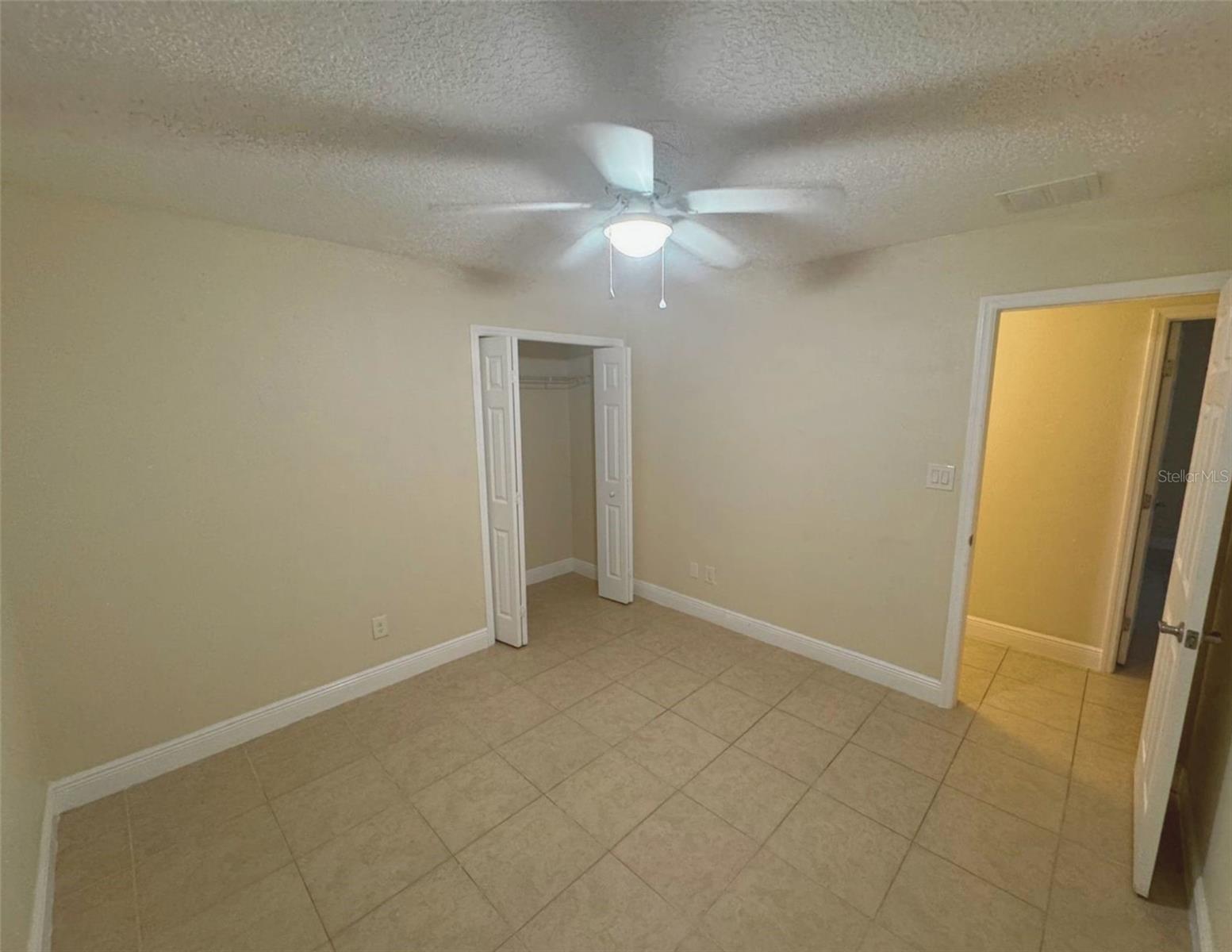 Image 17 of 22 For 10618 Eastview Drive