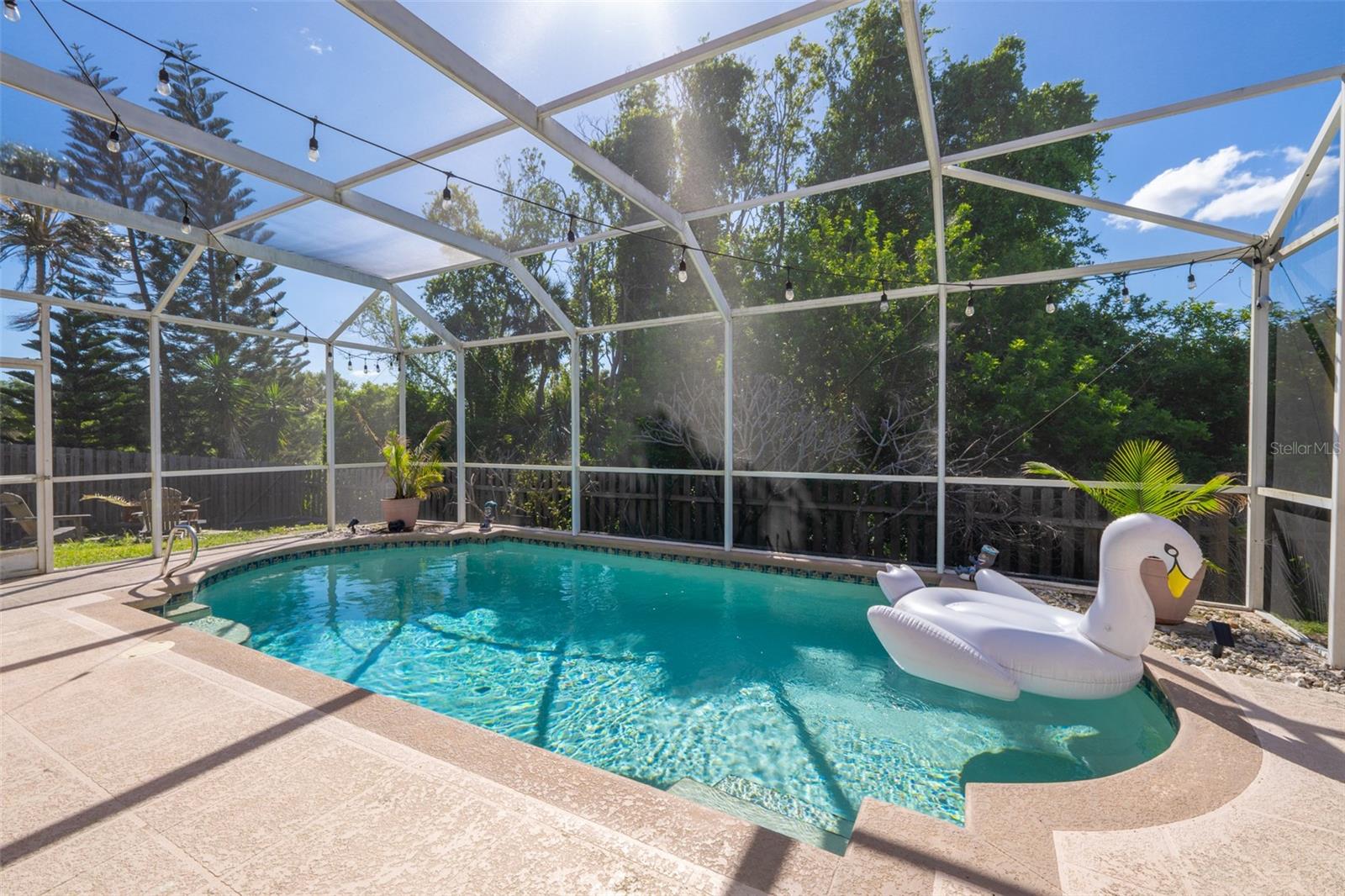 Image 10 of 42 For 1697 Atrium Drive