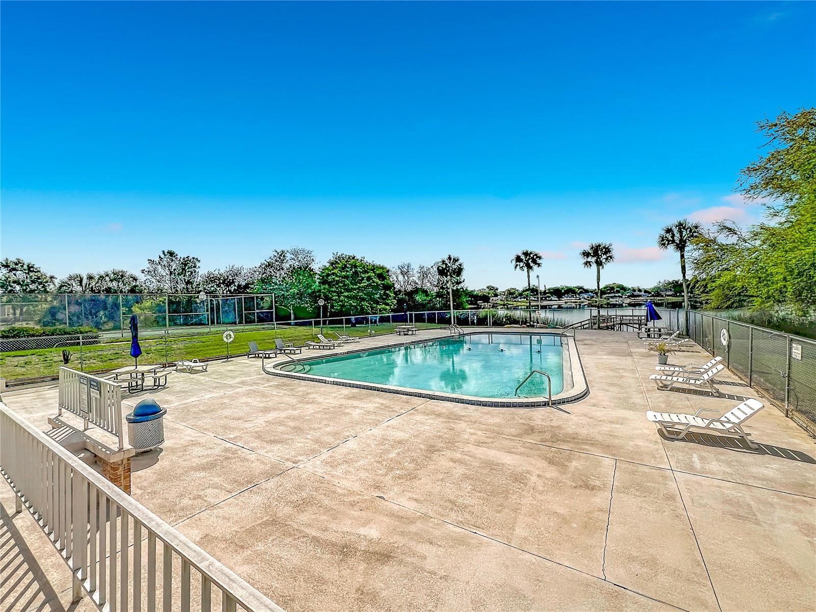 Image 37 of 55 For 4212 Lake Underhill Road 5d11