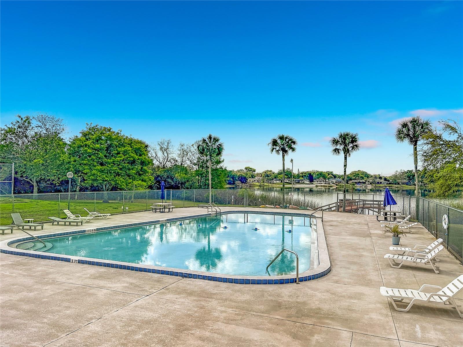 Image 38 of 55 For 4212 Lake Underhill Road 5d11
