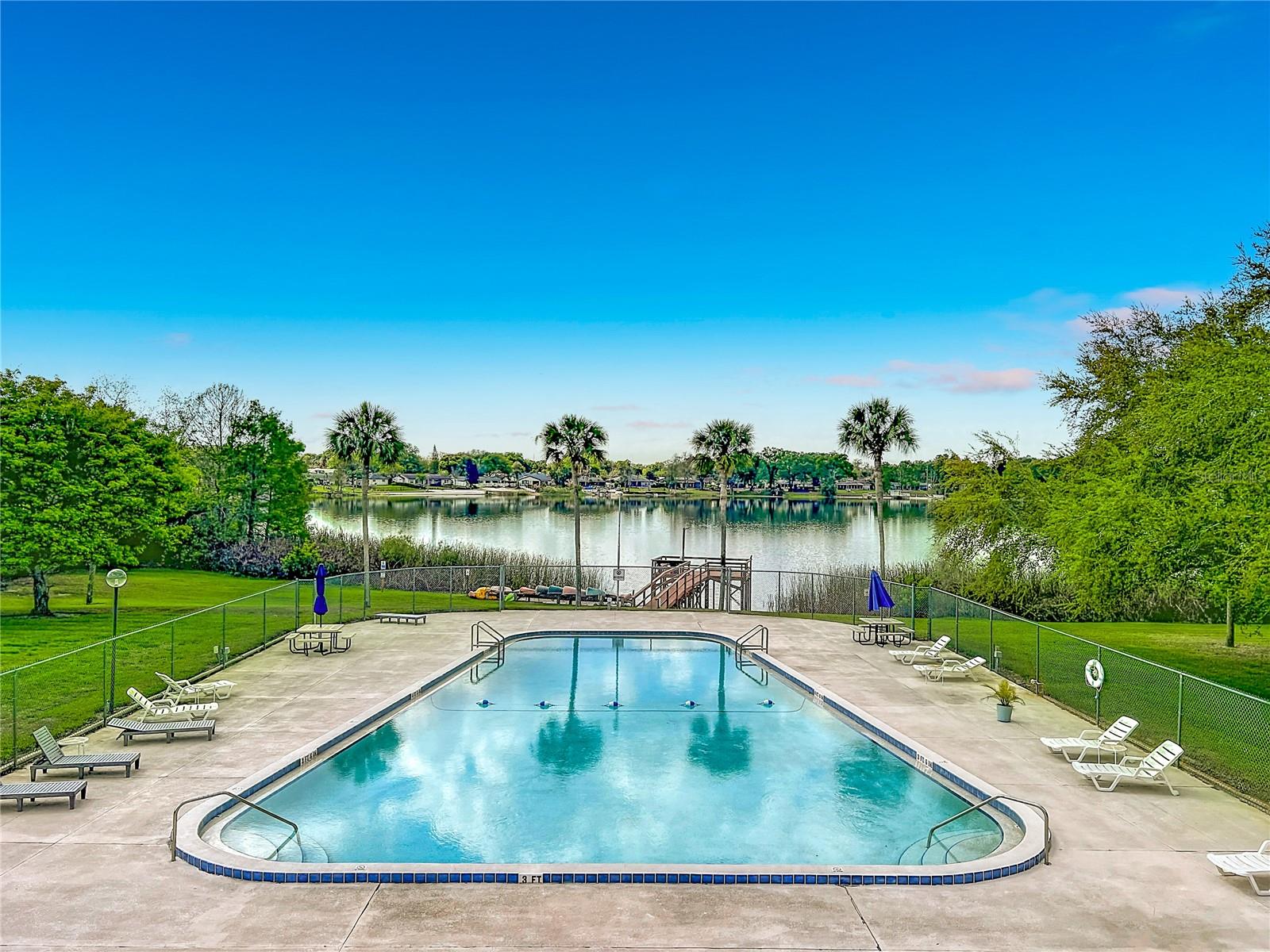Image 39 of 55 For 4212 Lake Underhill Road 5d11
