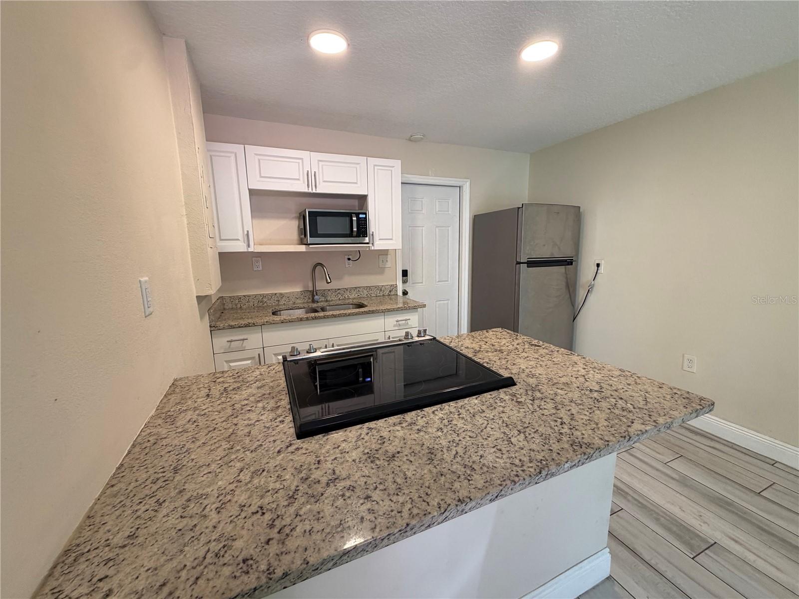 Image 2 of 7 For 810 8th  