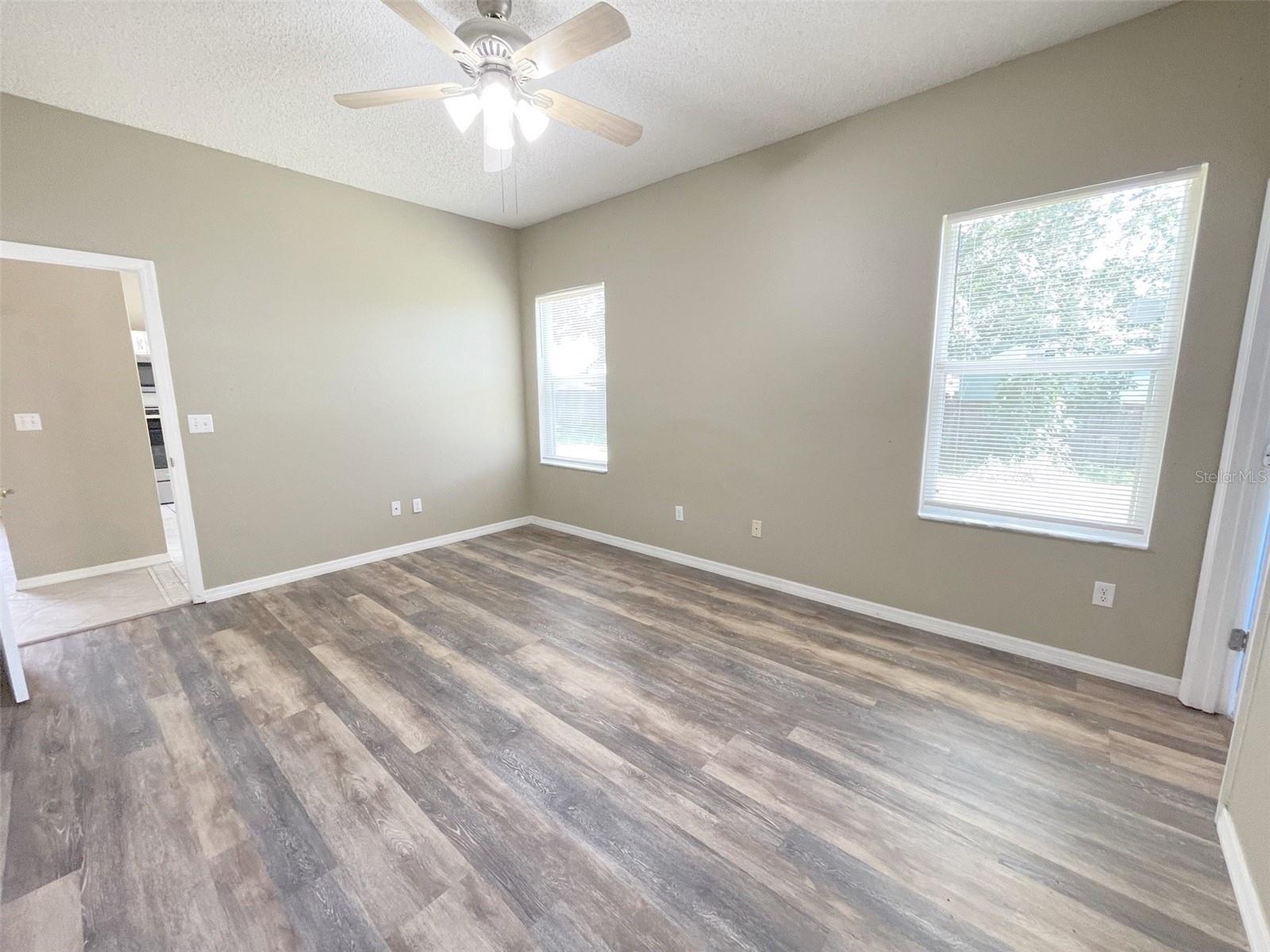 Image 9 of 15 For 12751 Woodbury Oaks Drive