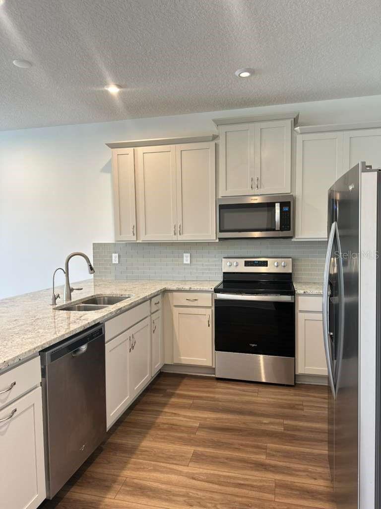 Image 10 of 27 For 9031 Legado Drive