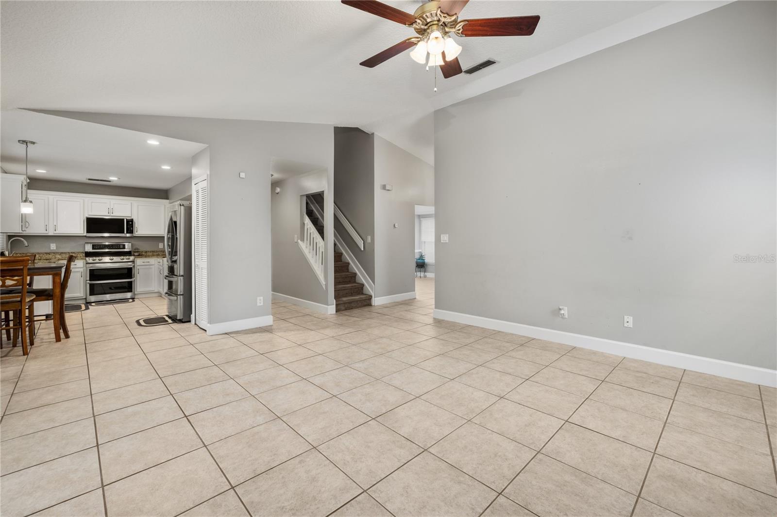 Image 10 of 48 For 1154 Deer Lake Circle