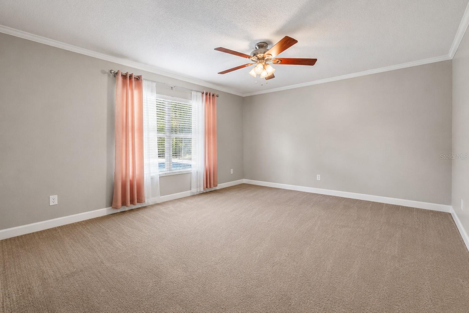 Image 19 of 48 For 1154 Deer Lake Circle