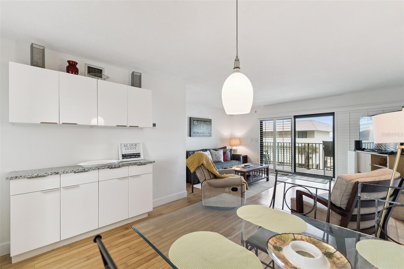 Image 12 of 60 For 935 Ocean Shore Boulevard 3020