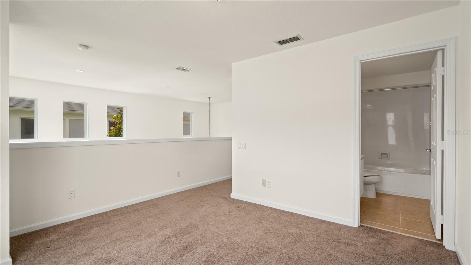 Image 46 of 75 For 1614 Croydon Street
