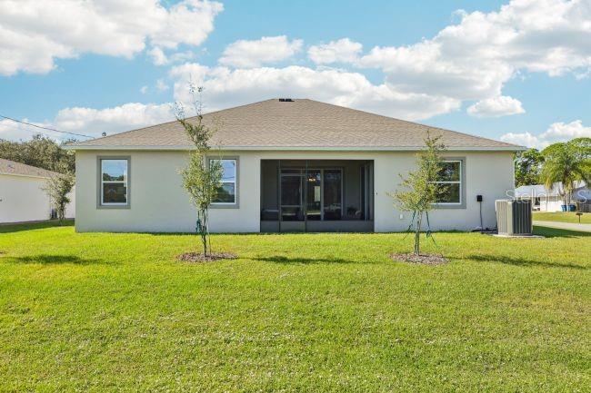 Image 2 of 33 For 30513 Prestwick Avenue