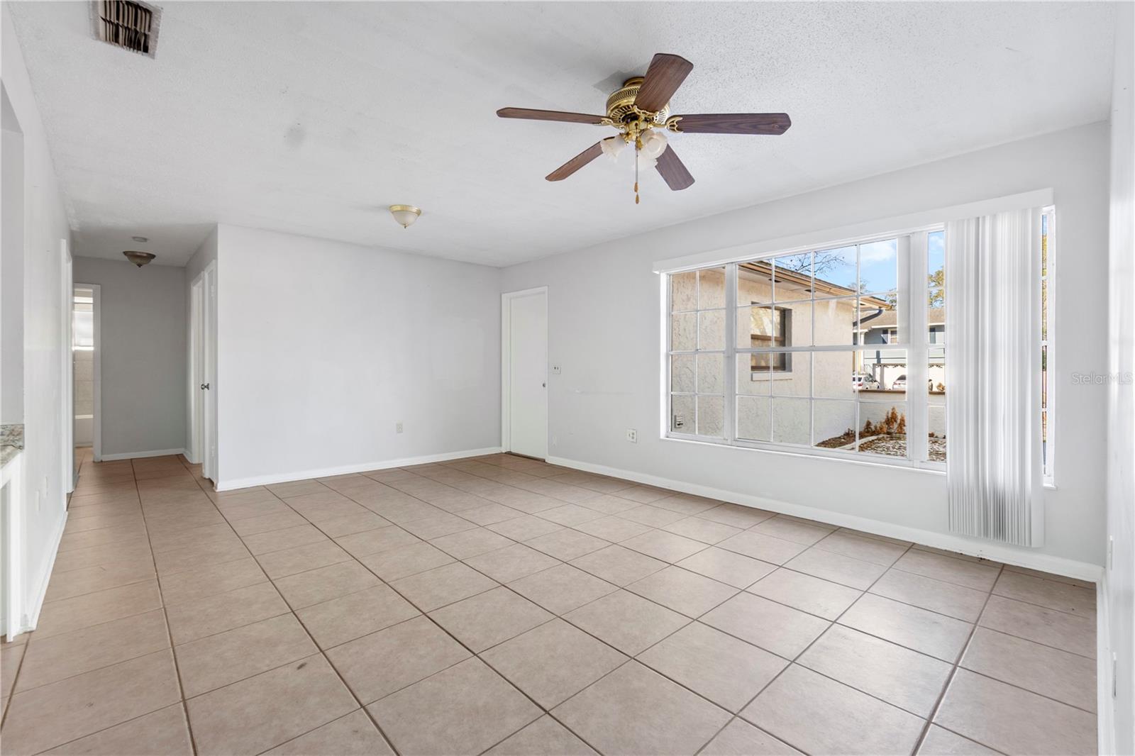 Image 17 of 17 For 621 Ashberry Lane