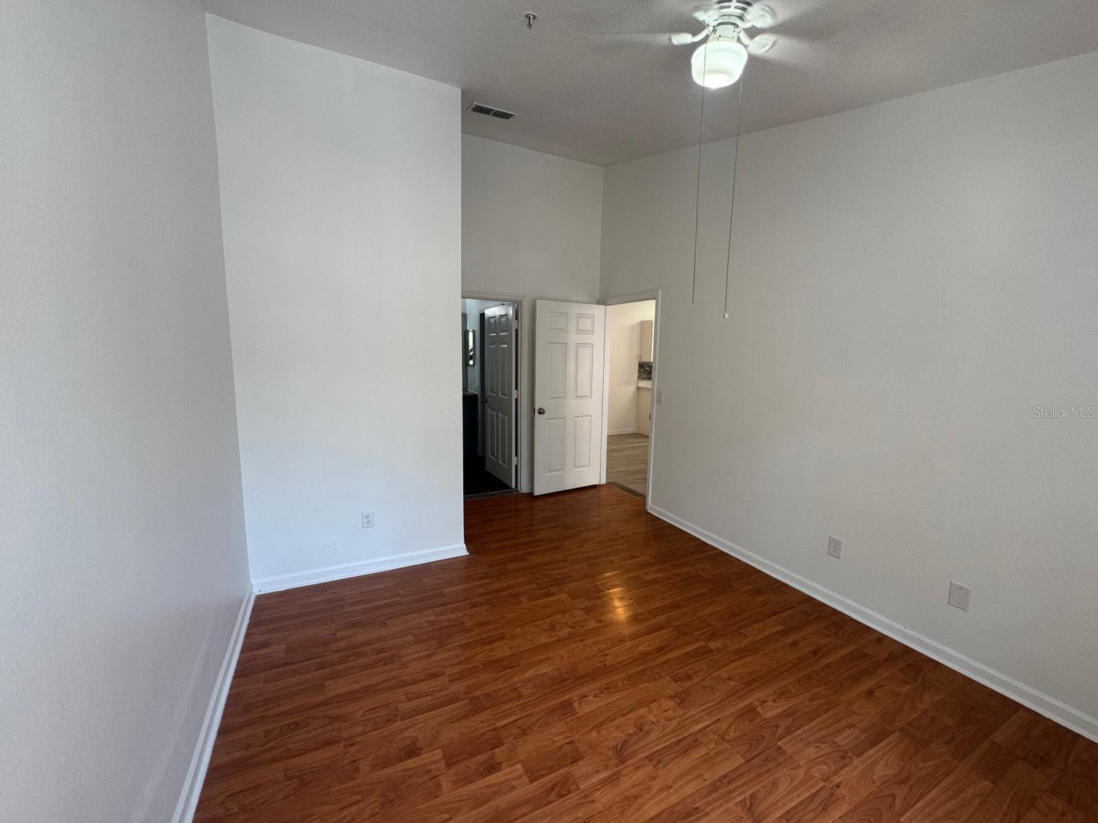 Image 19 of 25 For 4320 Kirkman Road 1508