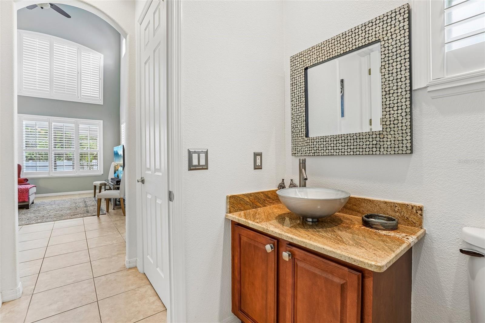 Image 18 of 48 For 907 Spring Oak Circle