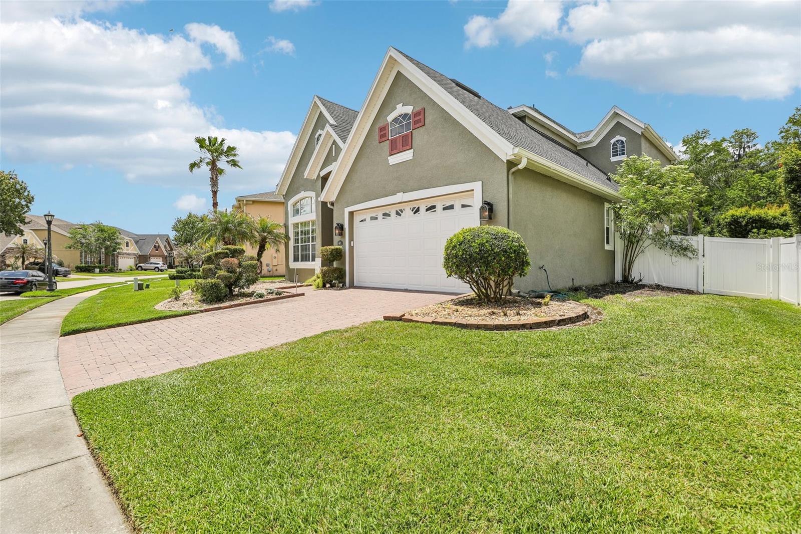 Image 2 of 48 For 907 Spring Oak Circle