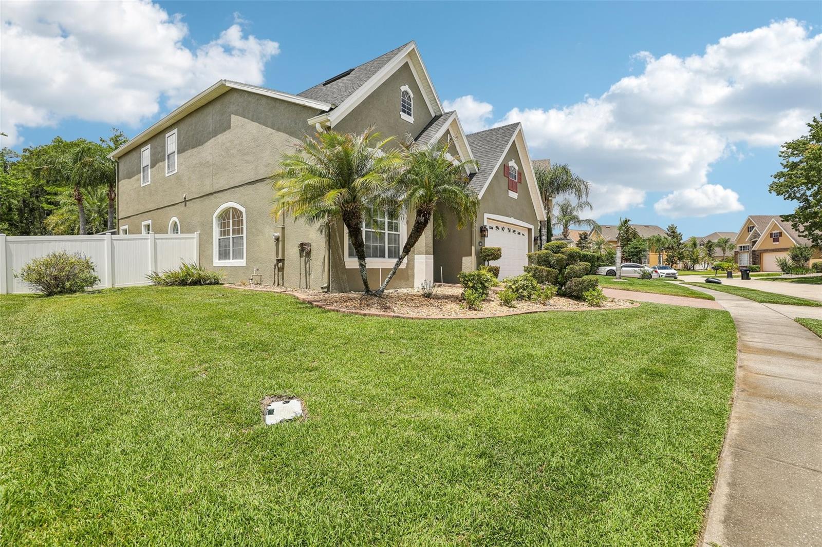 Image 3 of 48 For 907 Spring Oak Circle