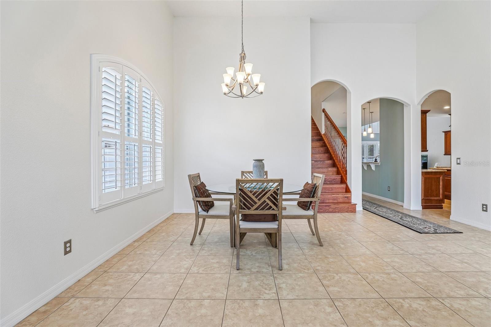Image 6 of 48 For 907 Spring Oak Circle
