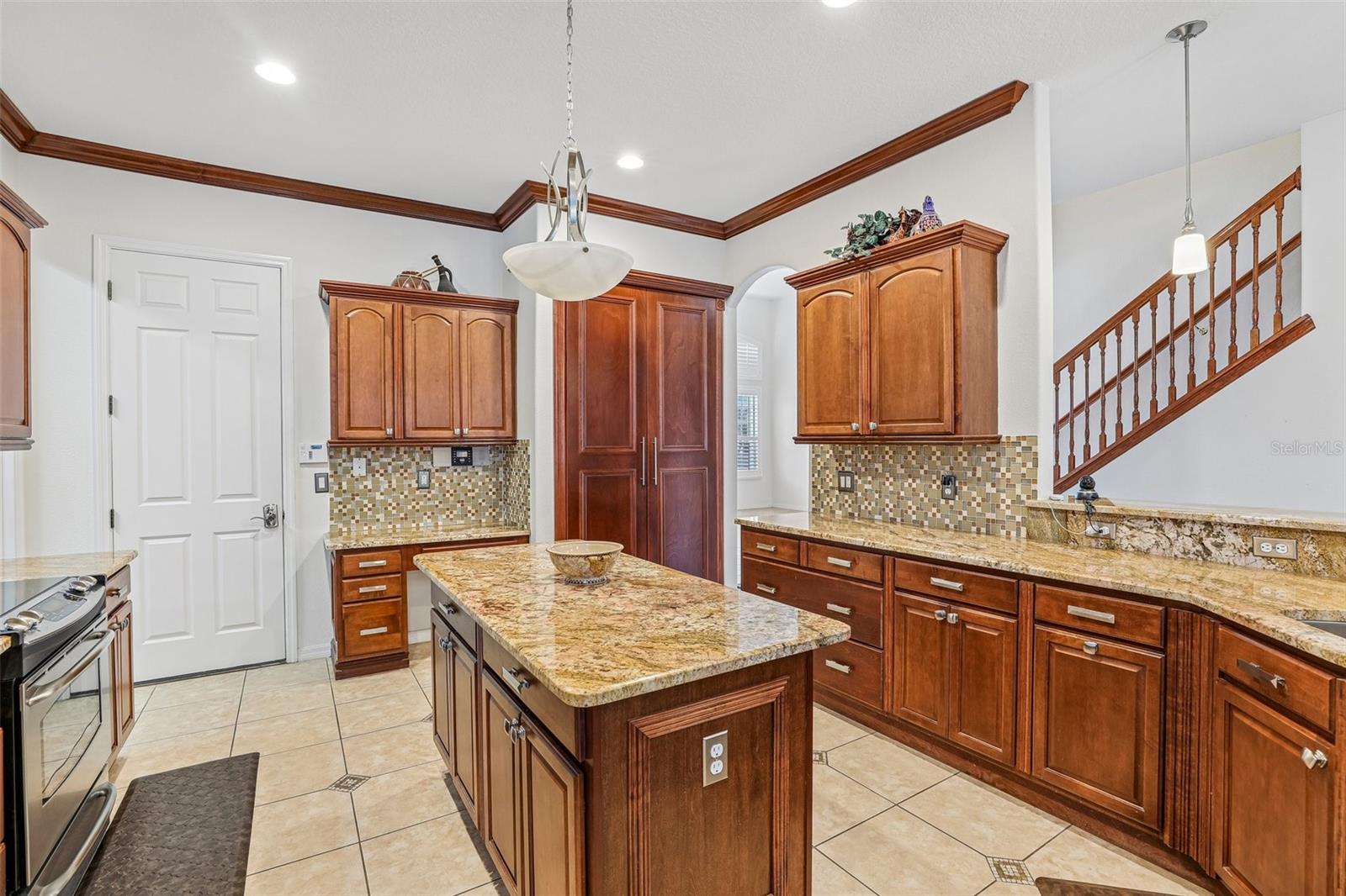 Image 9 of 48 For 907 Spring Oak Circle