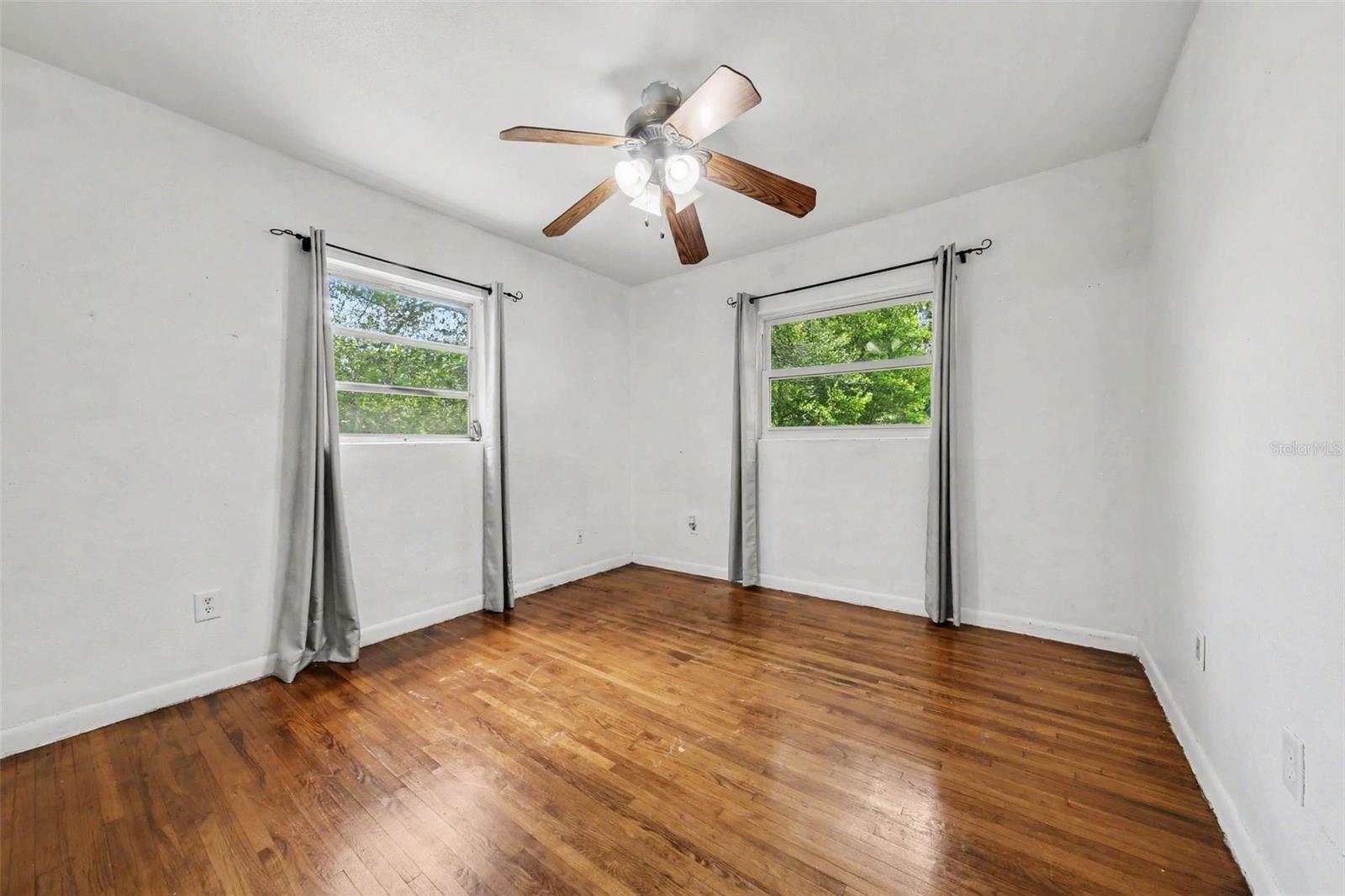 Image 16 of 18 For 3615 Palm Avenue