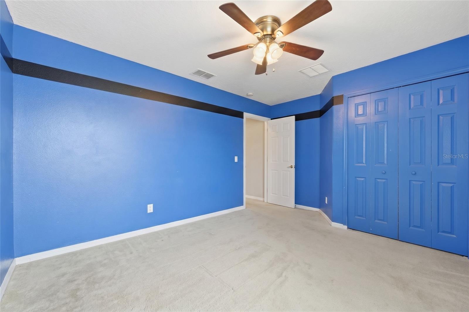 Image 19 of 32 For 208 Corvina Drive