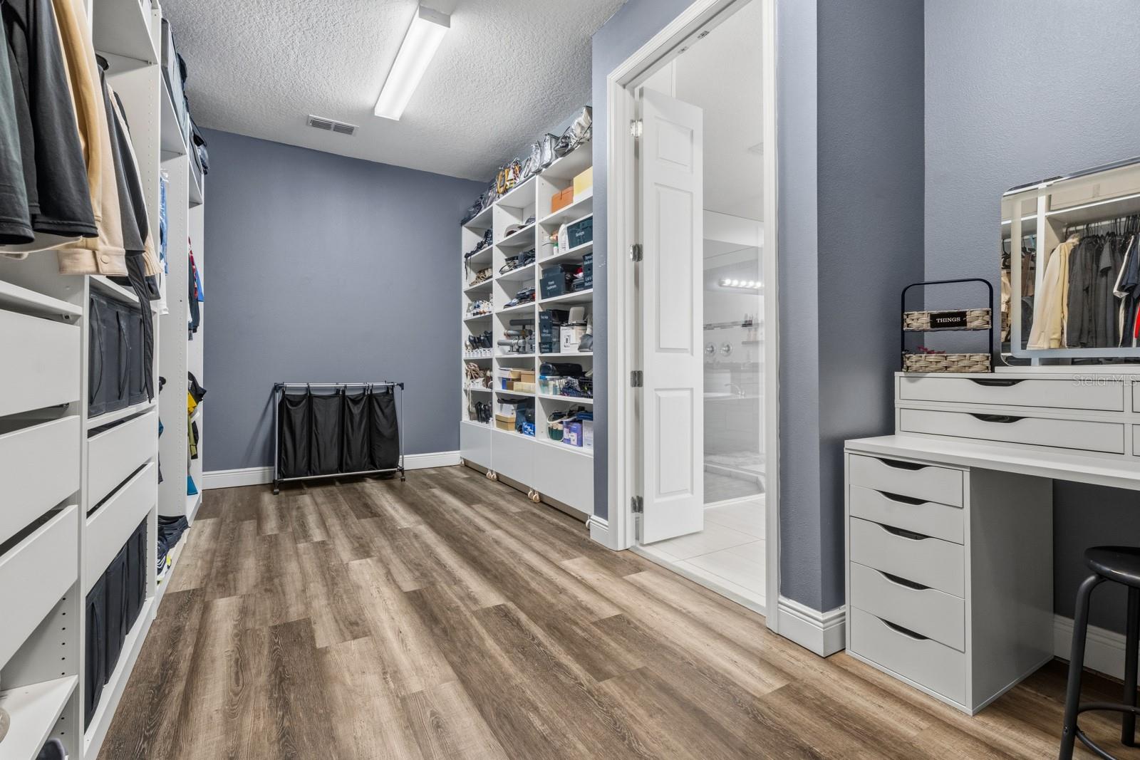 Image 40 of 82 For 2299 Pearl Cider Street