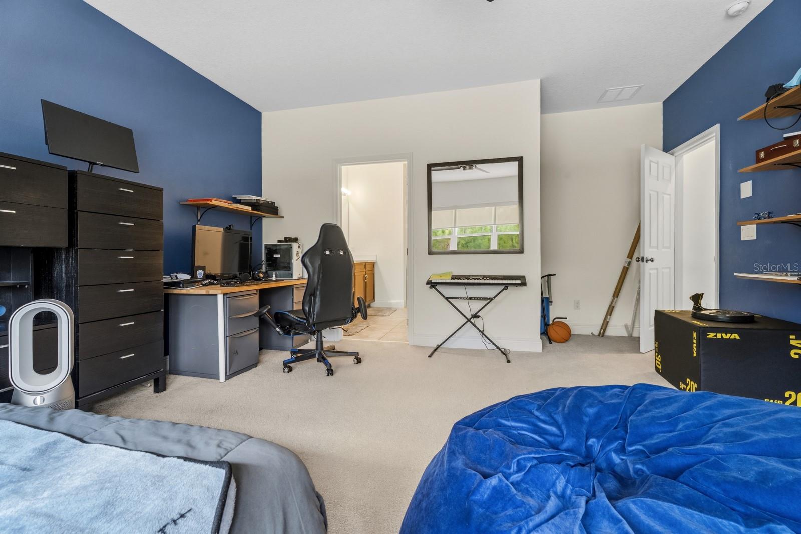 Image 48 of 82 For 2299 Pearl Cider Street