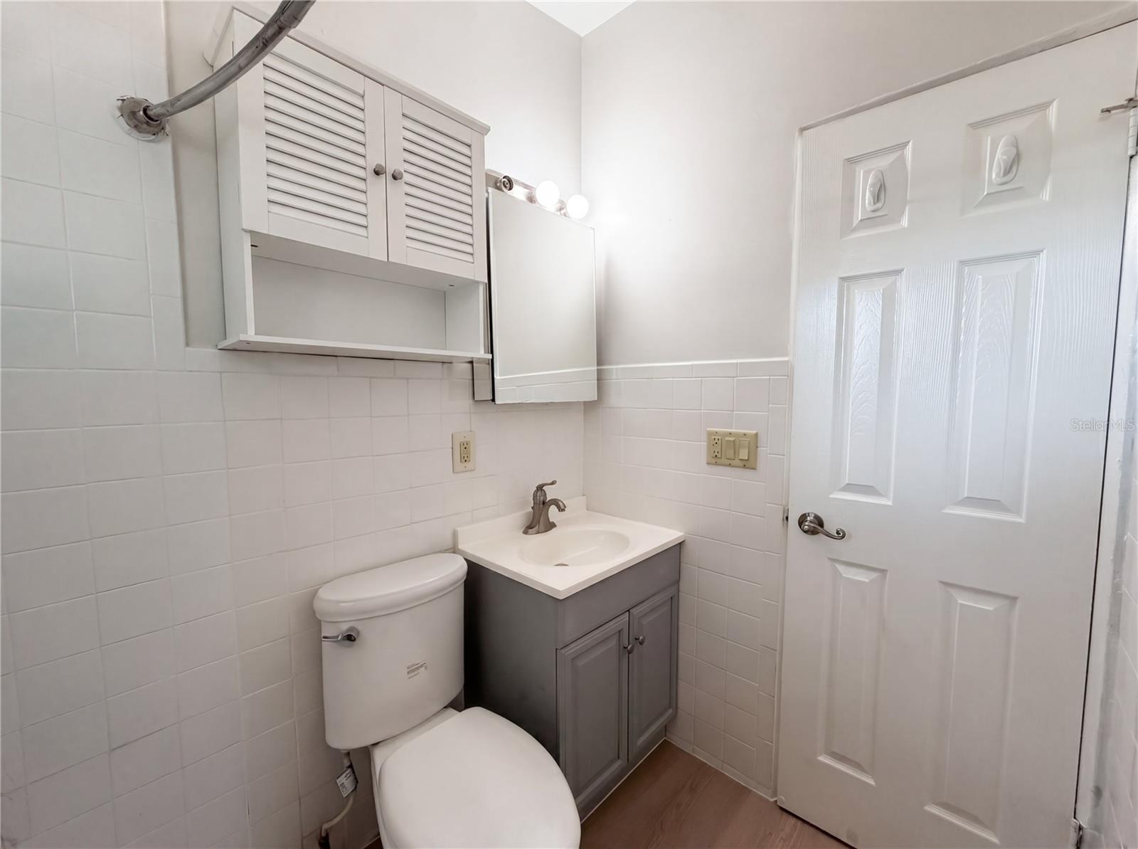 Image 16 of 20 For 4616 Robbins Avenue