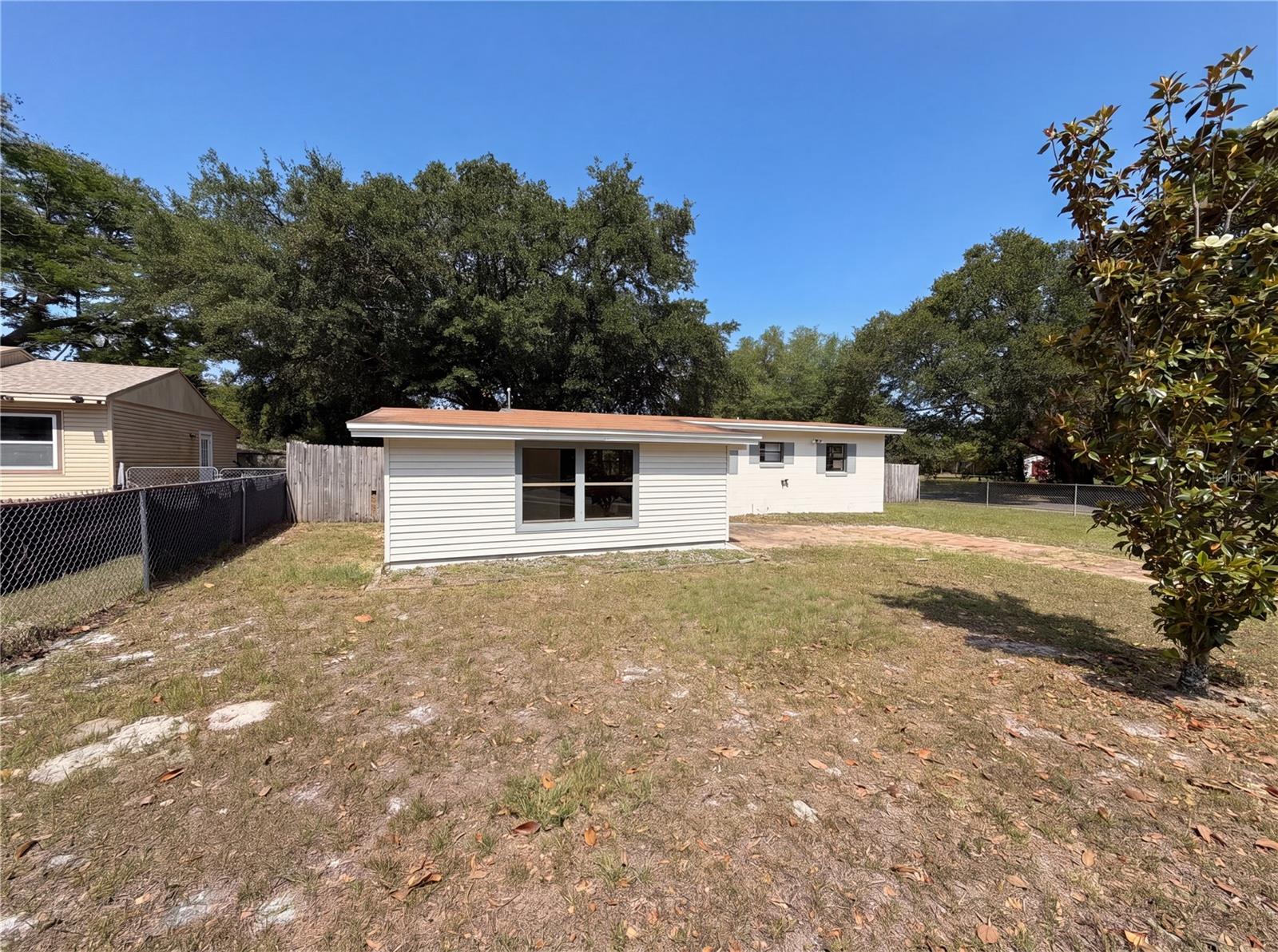 Image 18 of 20 For 4616 Robbins Avenue