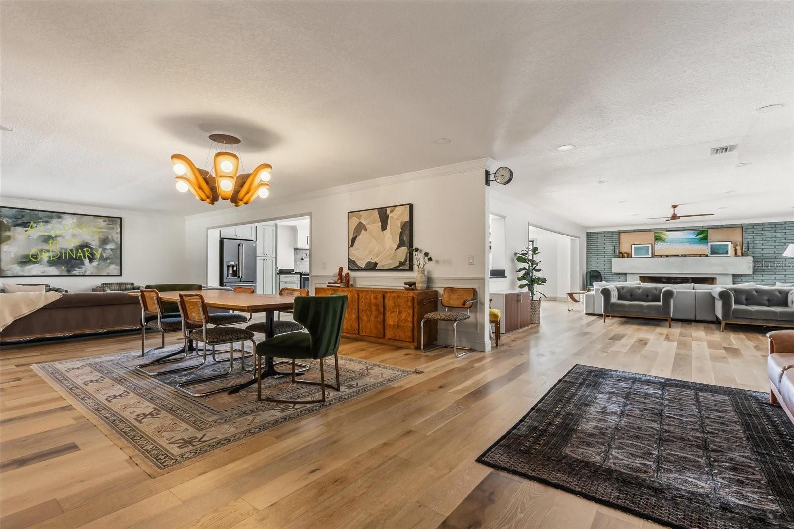 Image 15 of 66 For 4072 Summerwood Avenue