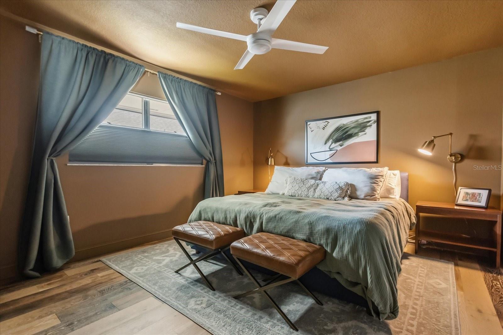 Image 45 of 66 For 4072 Summerwood Avenue