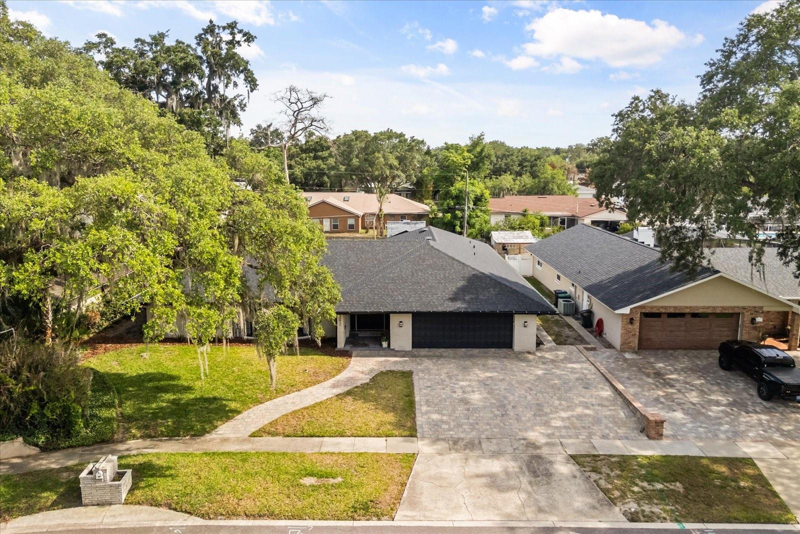 Image 7 of 66 For 4072 Summerwood Avenue