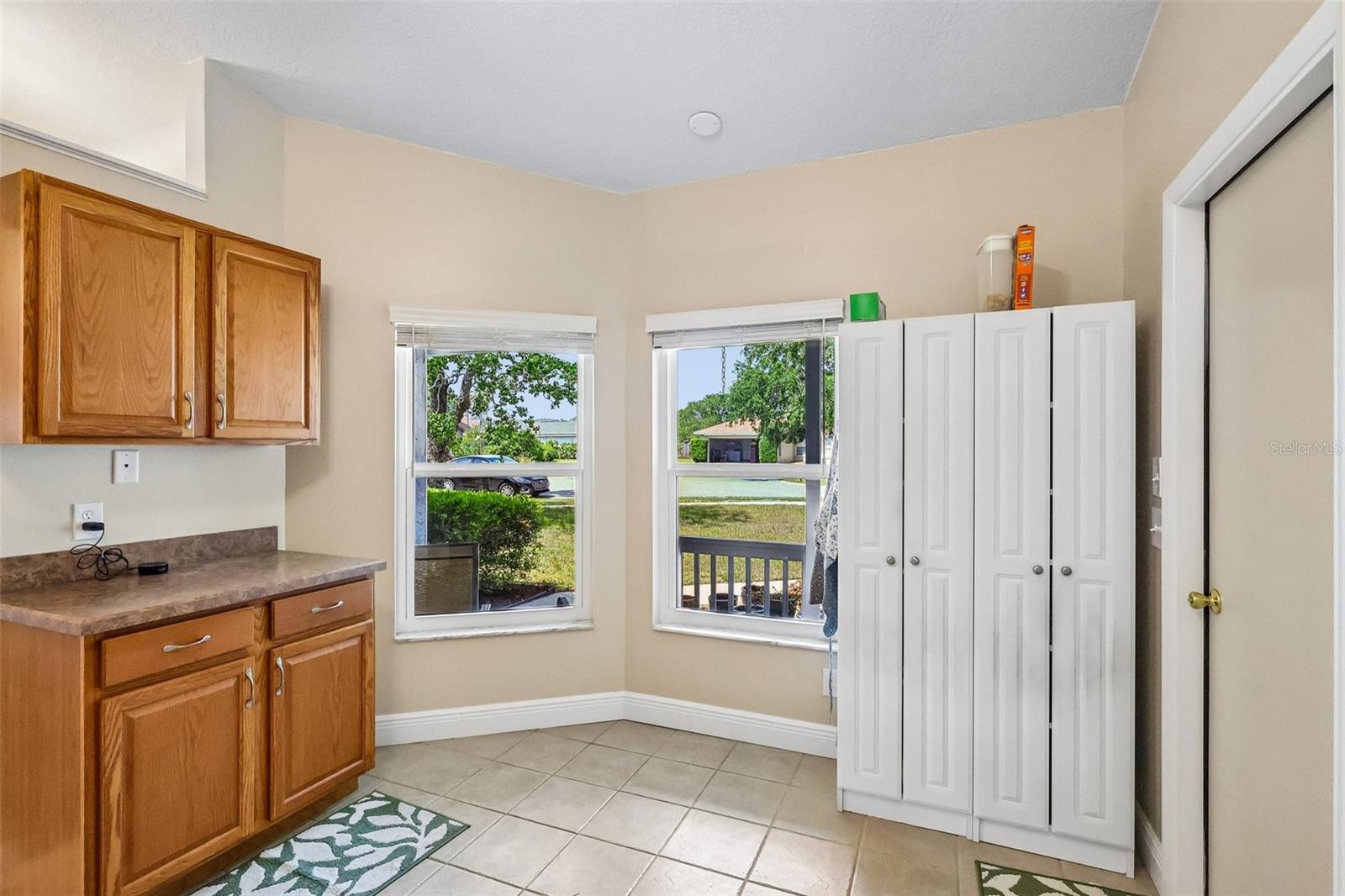 Image 11 of 34 For 3613 Stonehaven Court