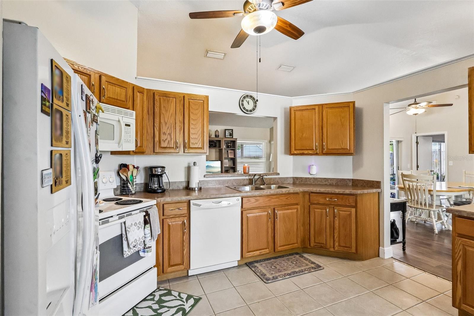 Image 13 of 34 For 3613 Stonehaven Court