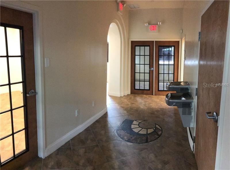 Image 4 of 11 For 6236 Kingspointe Parkway 7