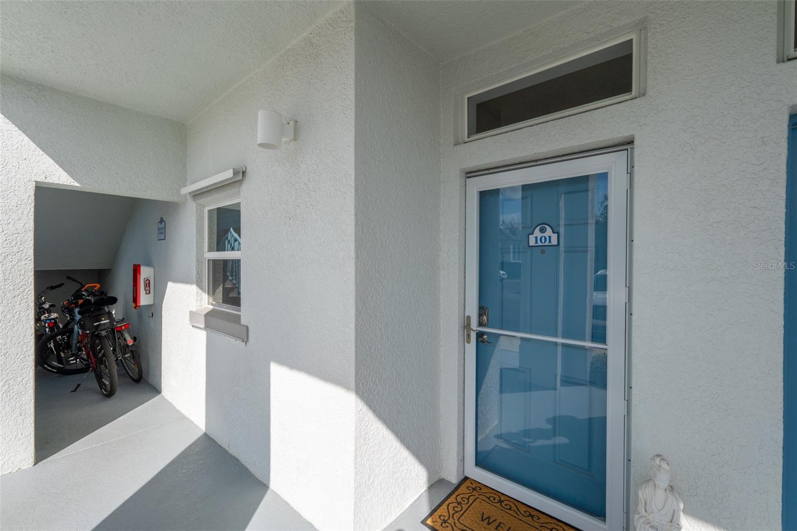 Image 33 of 37 For 180 Portside Avenue 101