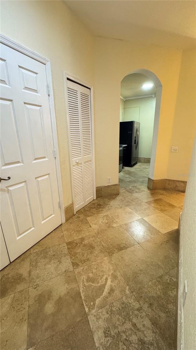 Image 6 of 33 For 7123 Yacht Basin Avenue 312